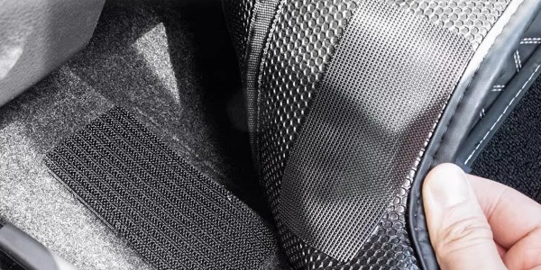 車用魔術(shù)貼的選購(gòu)技巧