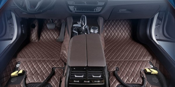 車用背膠魔術(shù)貼的使用方法