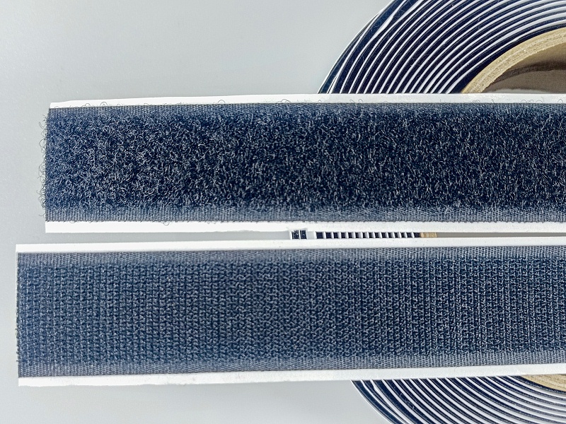 背膠魔術(shù)貼