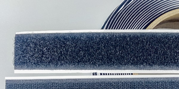 表面結(jié)構(gòu)對背膠魔術(shù)貼粘性的影響？