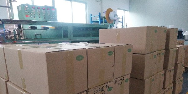 背膠魔術(shù)貼-快遞發(fā)貨需要注意什么？