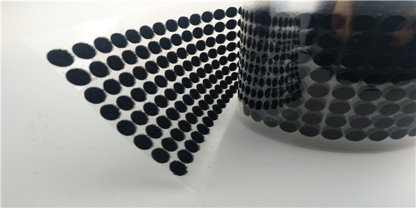 背膠魔術(shù)貼圓形：突破傳統(tǒng)，設(shè)計(jì)新意