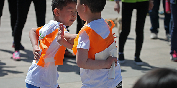 撕名牌背膠魔術(shù)貼奔跑吧兄弟